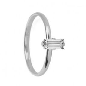 ŽENSKI VICTORIA CRUZ MACEDONIA SIMPLE CRYSTAL PRSTEN SA SWAROVSKI BELIM KRISTALOM